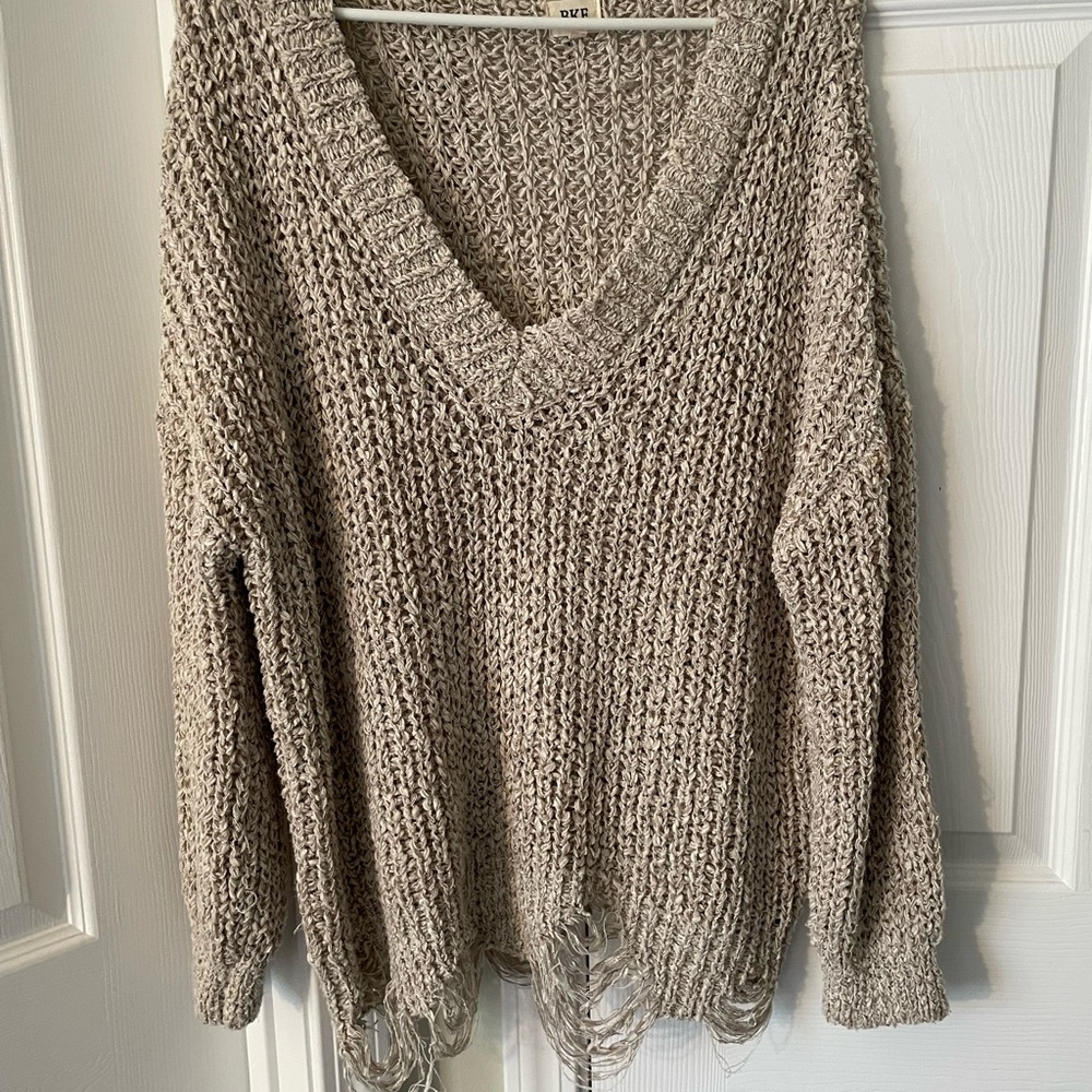 BKE distressed loose sweater